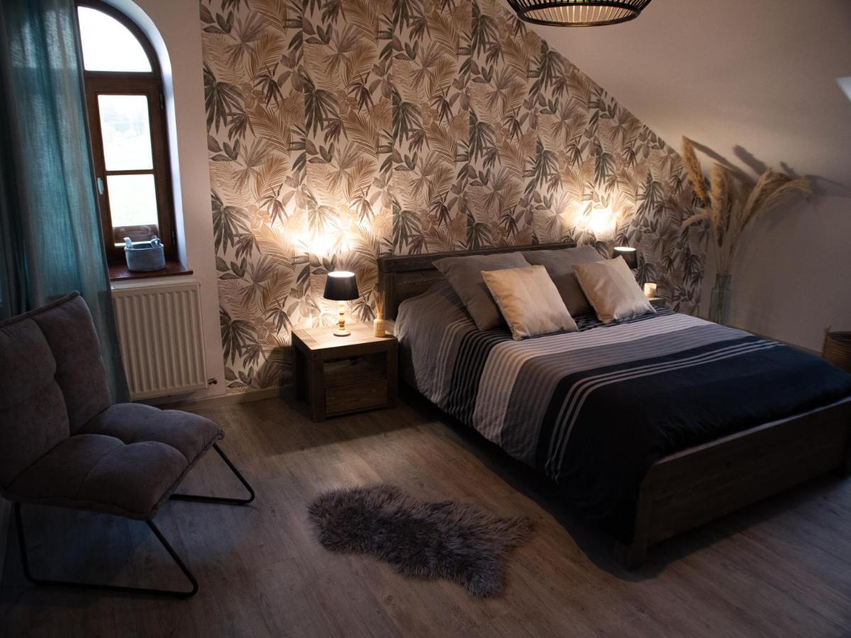 Chambre D'hote De L'auberge De La Fruitiere * Vers (Ain)