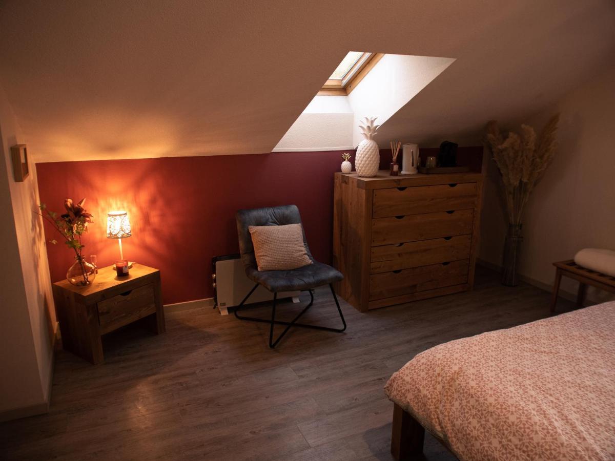 Chambre D'hote De L'auberge De La Fruitiere Vers (Ain)